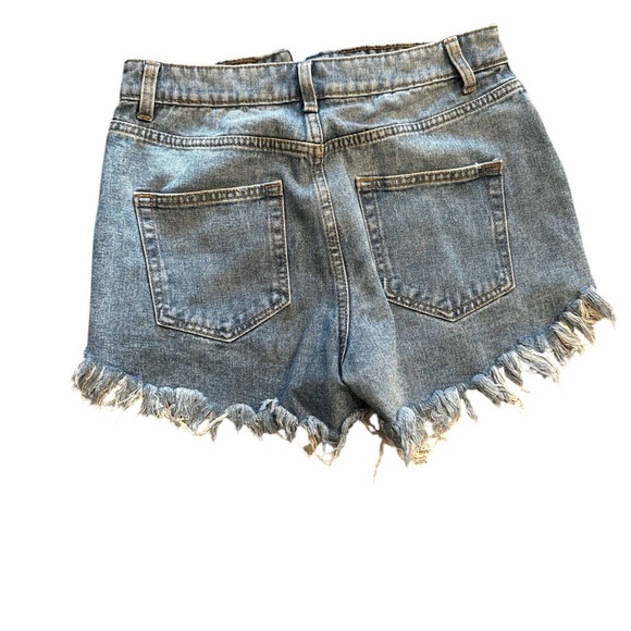 Distressed Denim Cut-Off Shorts - Picture 4 of 4